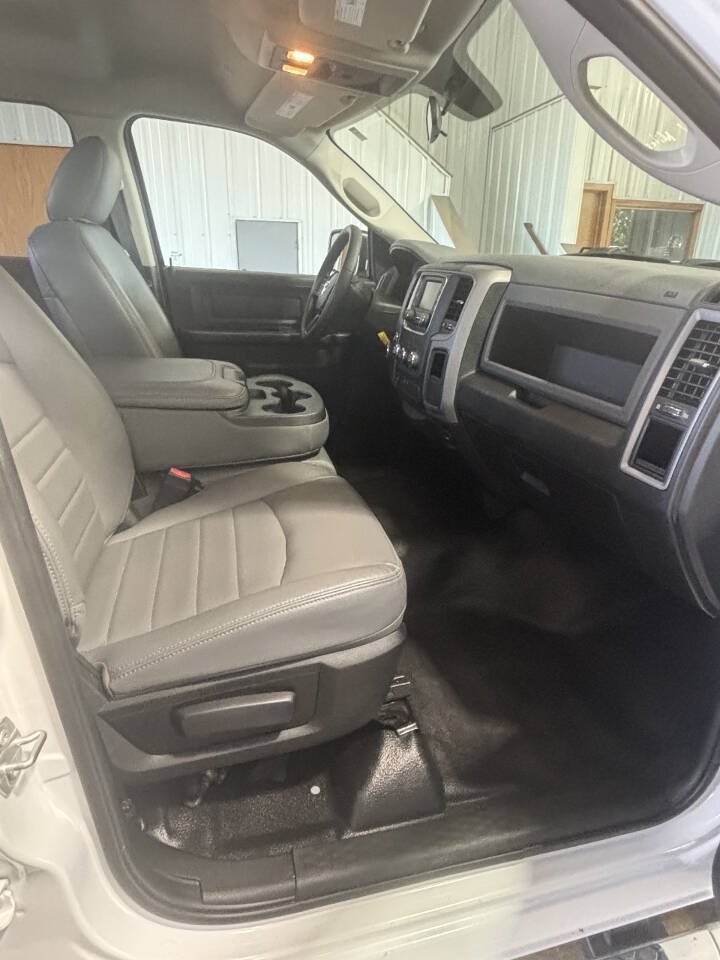 Used 2017 RAM 1500 Tradesman w/ Protection Group AWD/4WD image 5