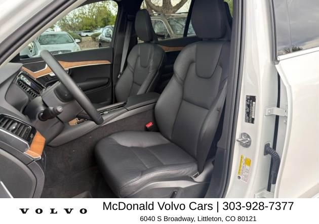 Used 2024 Volvo XC90 B6 Plus AWD/4WD image 5