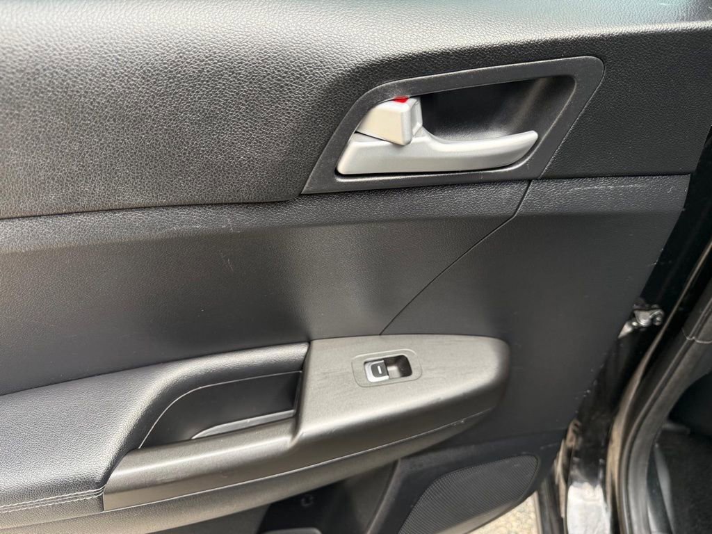 Used 2018 Kia Sportage LX image 16
