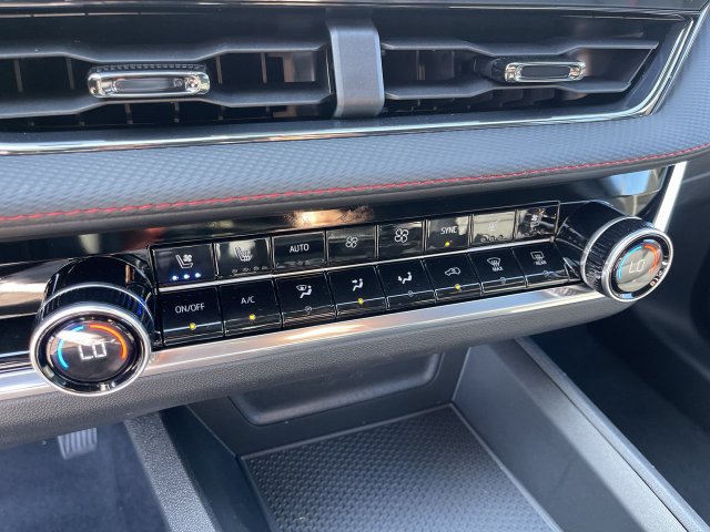 New 2027 Chevrolet Equinox RS w/ Safety and Technology Package AWD/4WD image 19
