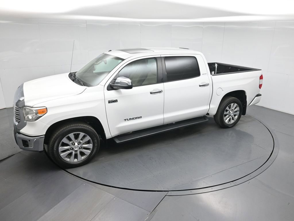 Used 2015 Toyota Tundra Limited w/ Limited Premium Package image 44