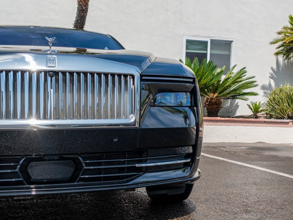New 2026 Rolls-Royce Spectre image 12