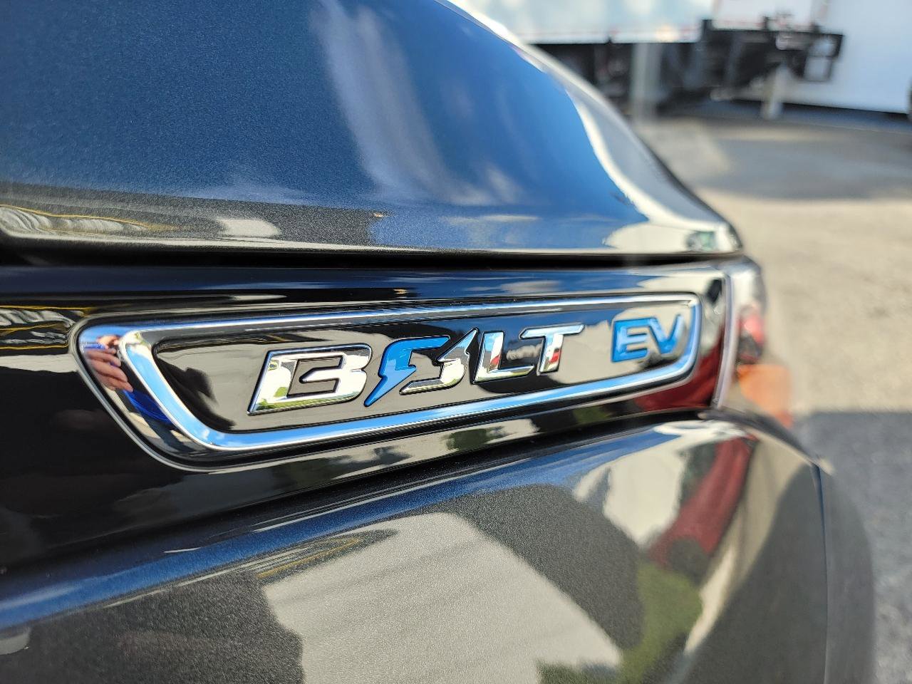 Used 2019 Chevrolet Bolt LT FWD image 16