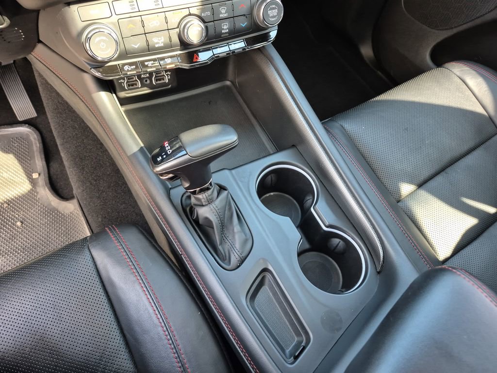 Used 2024 Dodge Durango GT image 15