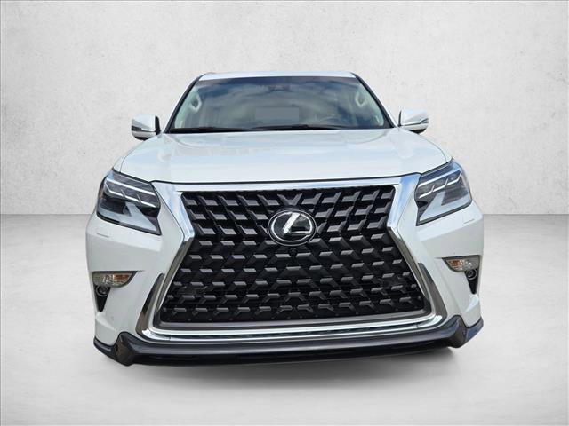 Used 2023 Lexus GX 460 Luxury w/ Sport Design Package AWD/4WD image 2