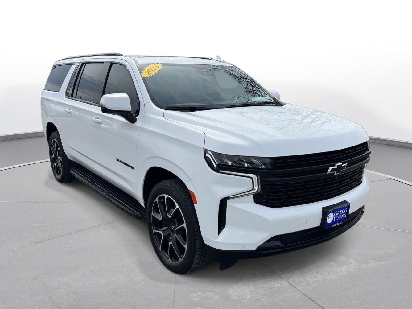 Used 2023 Chevrolet Suburban RST w/ Luxury Package image 7