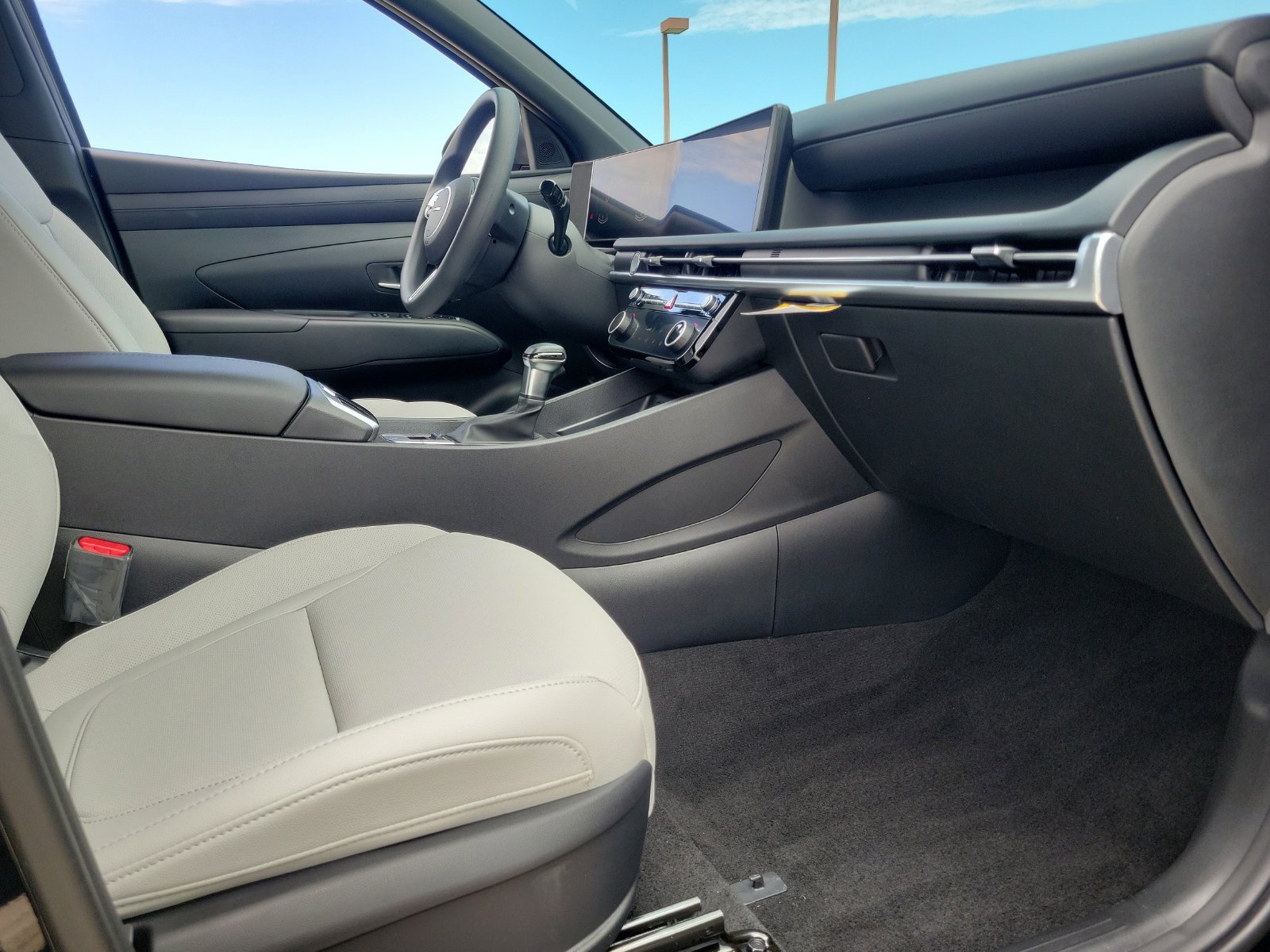 New 2026 Hyundai Santa Cruz SEL FWD image 17