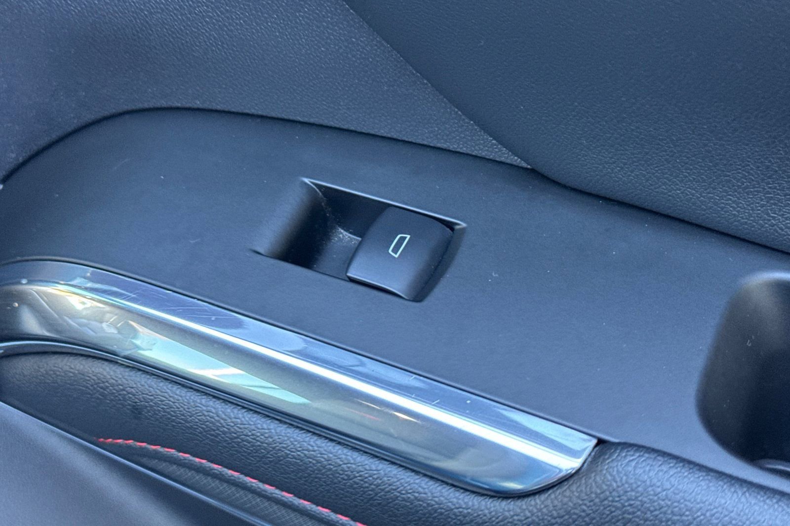 Used 2025 Chevrolet Traverse Z71 image 22