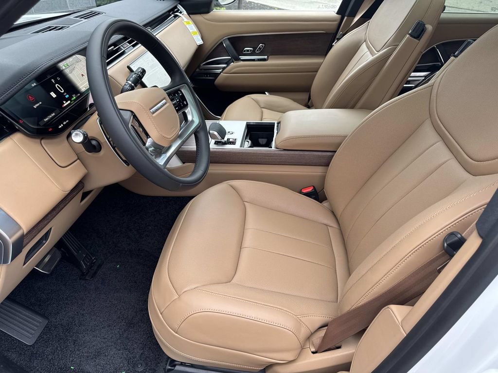New 2026 Land Rover Range Rover SE AWD/4WD image 23