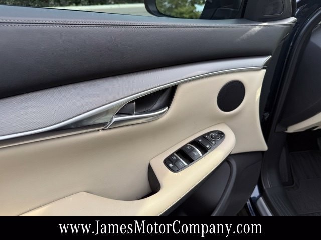 Used 2022 INFINITI QX50 Luxe AWD/4WD image 14