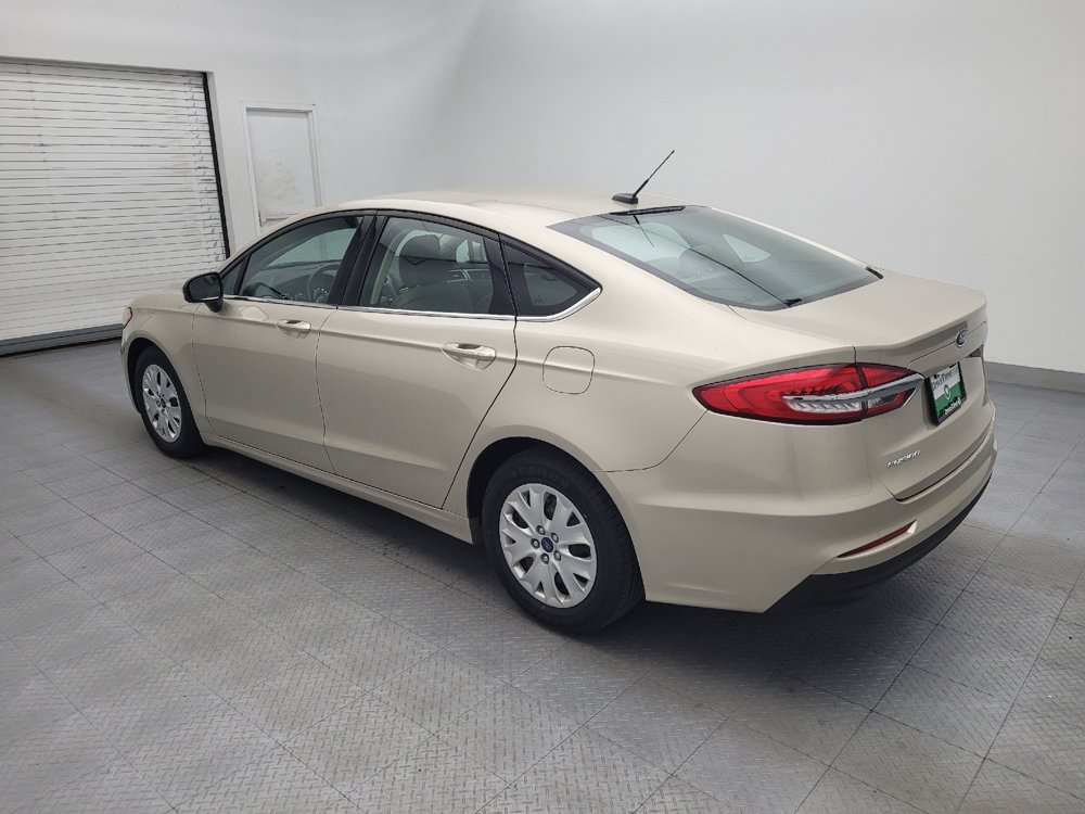 Used 2019 Ford Fusion S FWD image 3