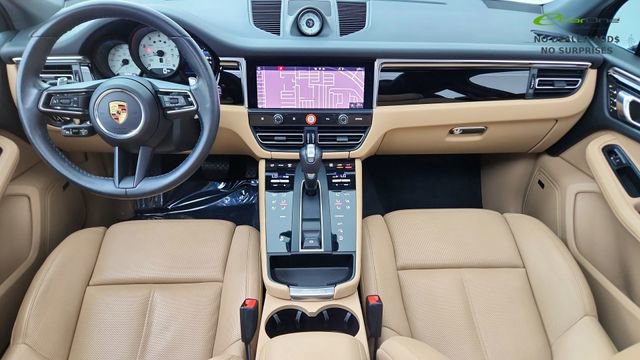 Used 2024 Porsche Macan AWD/4WD image 86