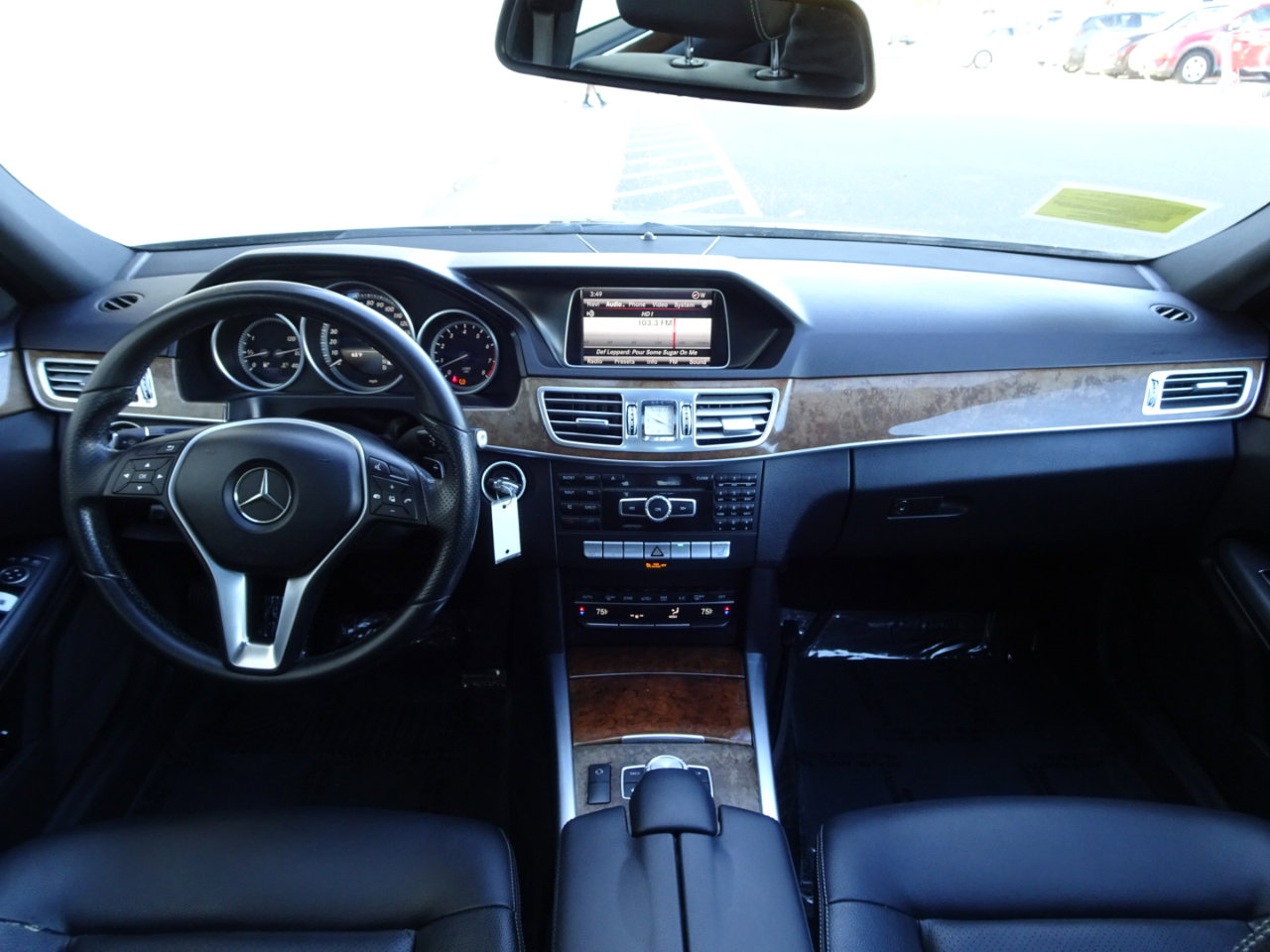 Used 2015 Mercedes-Benz E 350 4MATIC Sedan image 14