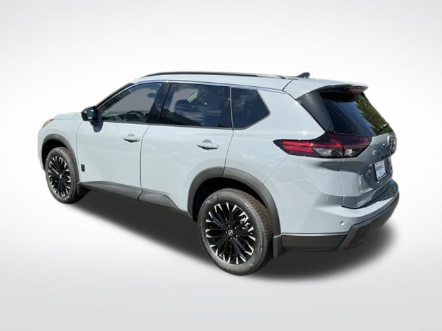 New 2026 Nissan Rogue Dark Armor AWD/4WD image 3