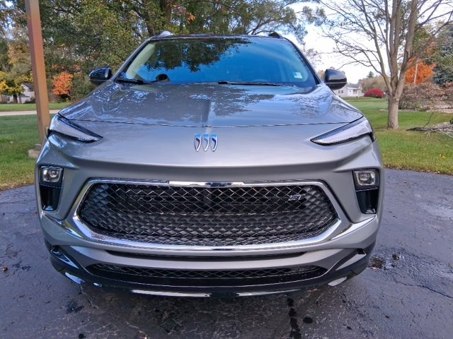 New 2026 Buick Encore GX Sport Touring w/ Comfort Package image 2