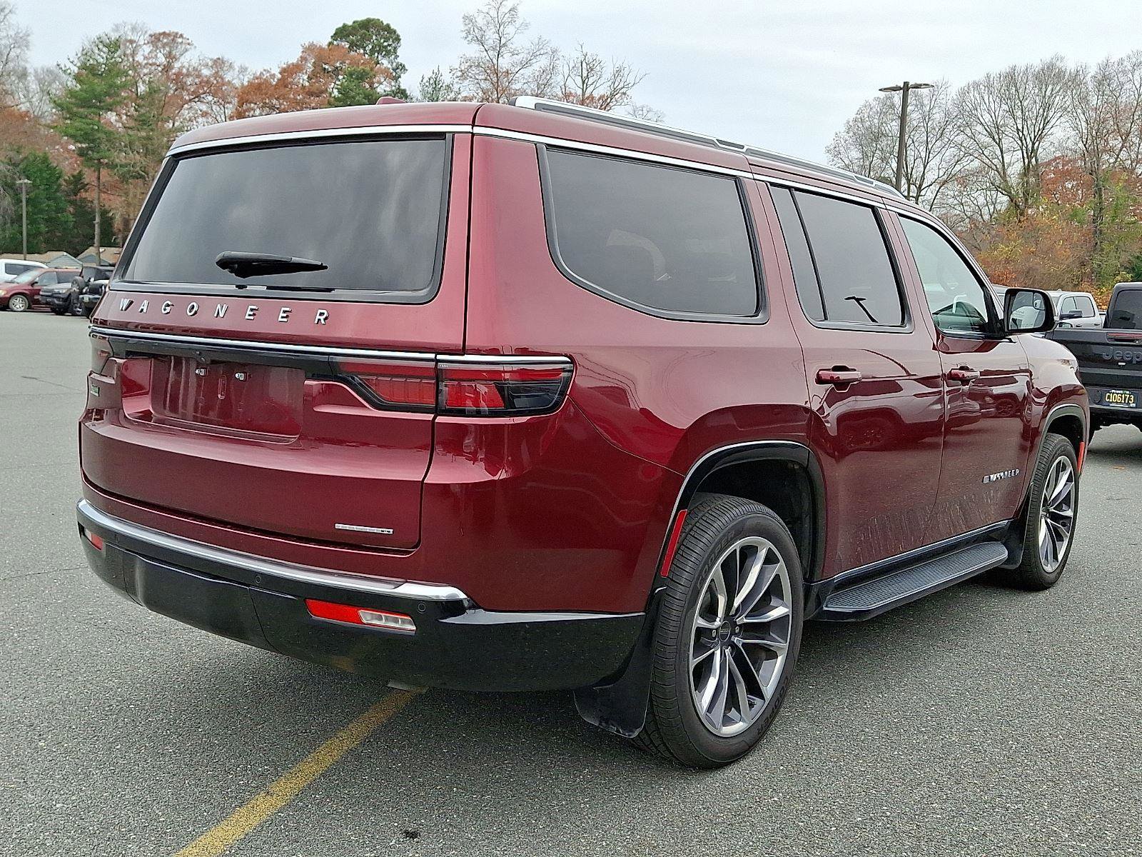 Used 2022 Jeep Wagoneer Series II w/ Premium Group I image 4