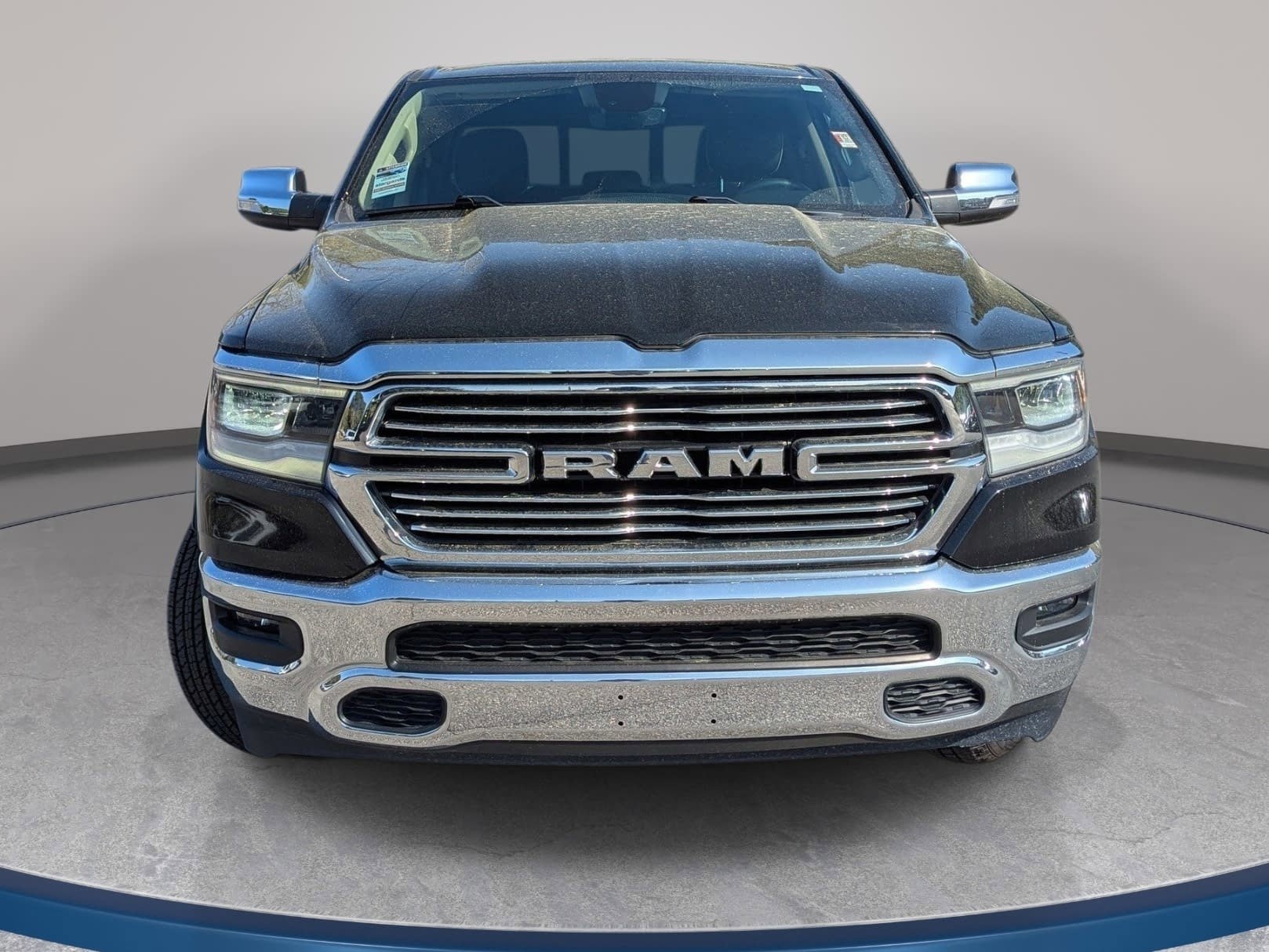 Used 2020 RAM 1500 Laramie AWD/4WD image 2