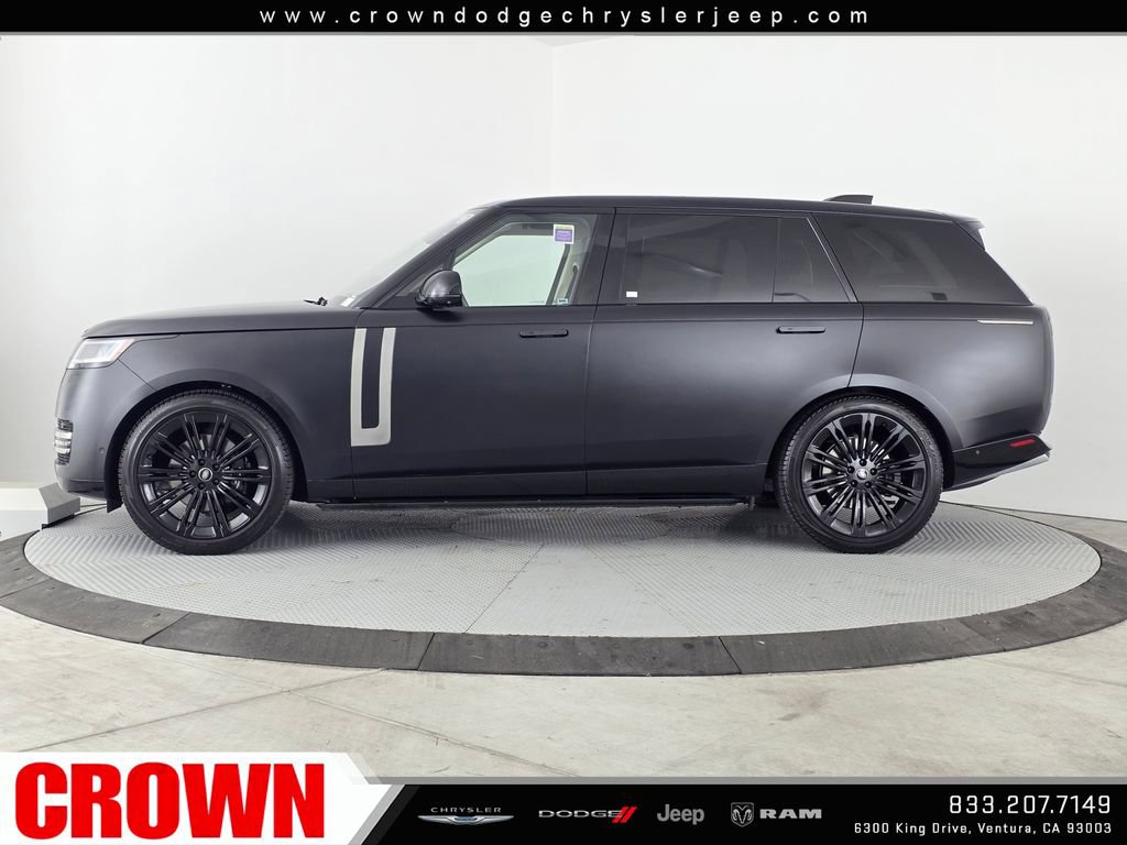 Used 2023 Land Rover Range Rover Long Wheelbase SE AWD/4WD image 4