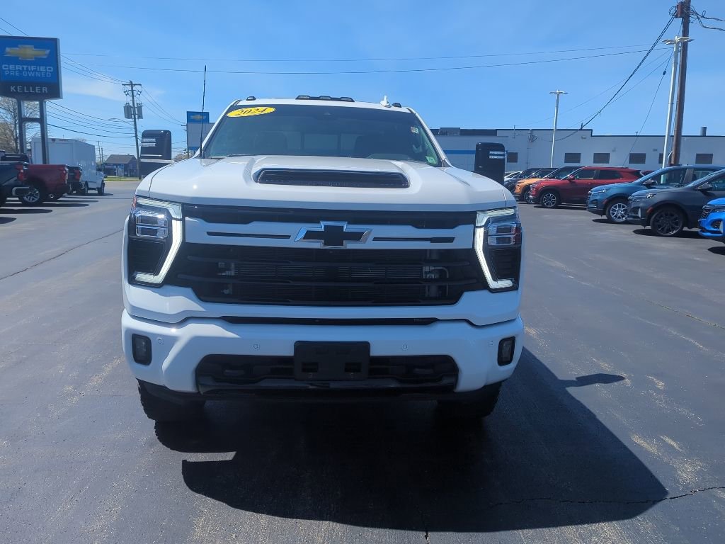 Certified 2024 Chevrolet Silverado 3500 LTZ w/ LTZ Plus Package AWD/4WD image 3