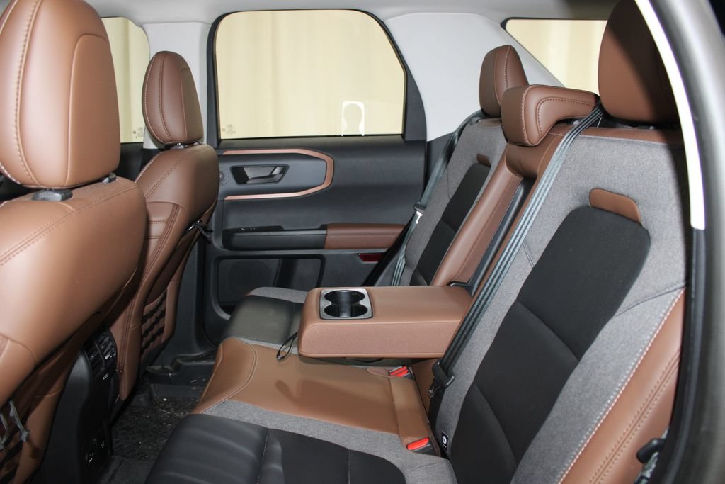 Used 2023 Ford Bronco Sport Outer Banks w/ Tech Package AWD/4WD image 19