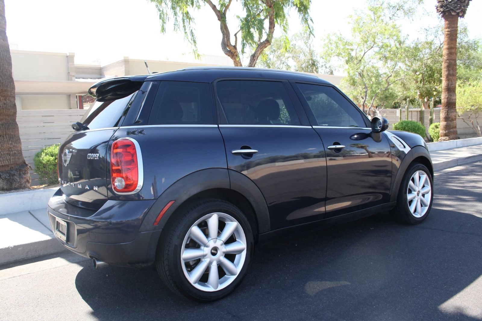 Used 2015 MINI Cooper Countryman FWD image 4