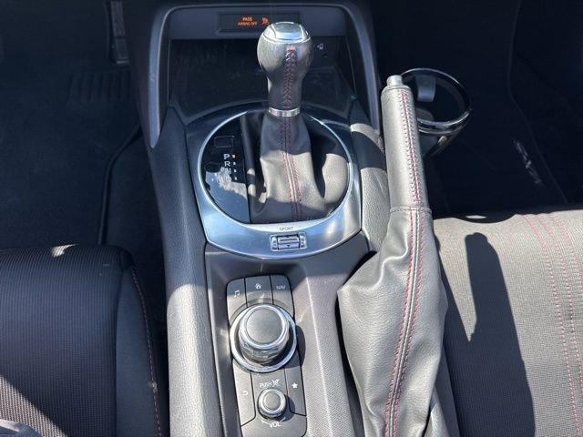 Used 2016 MAZDA MX-5 Miata Club image 31