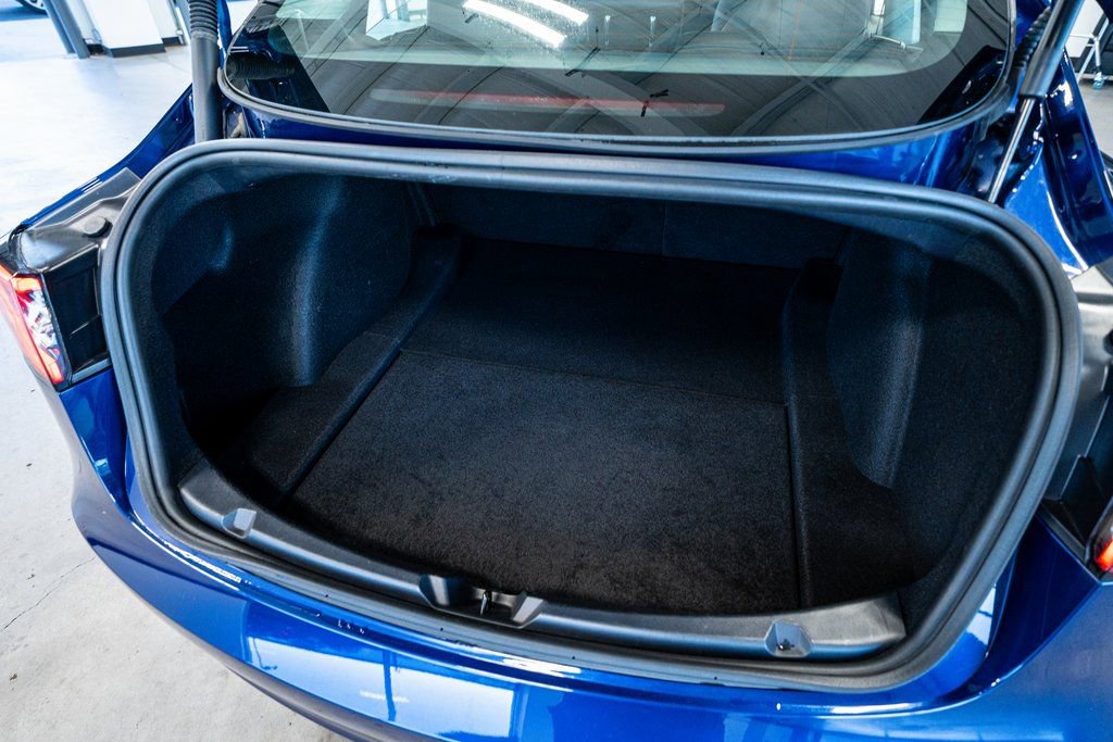 Used 2023 Tesla Model 3 Standard Range image 49