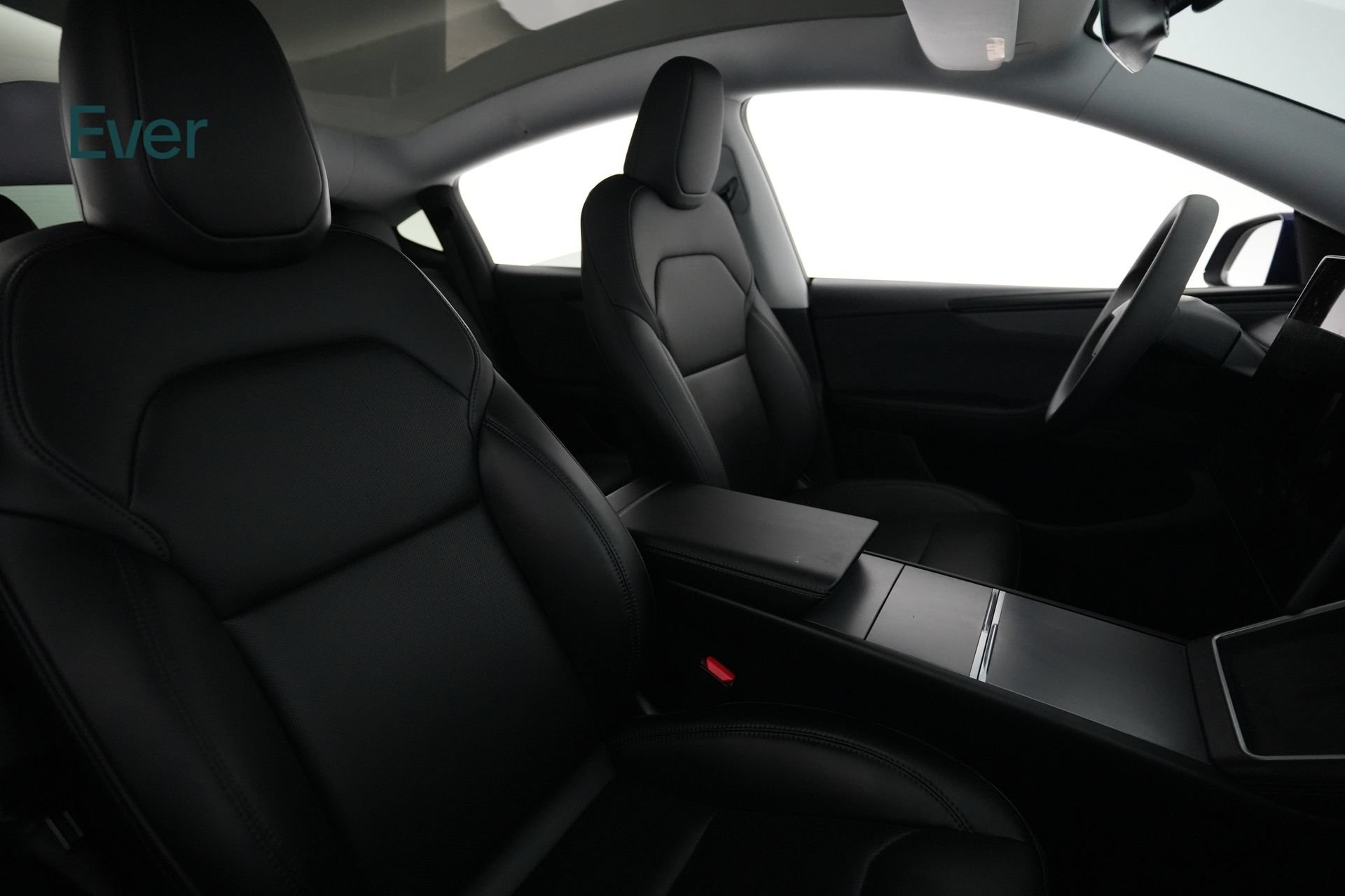 Used 2026 Tesla Model Y 2WD image 4