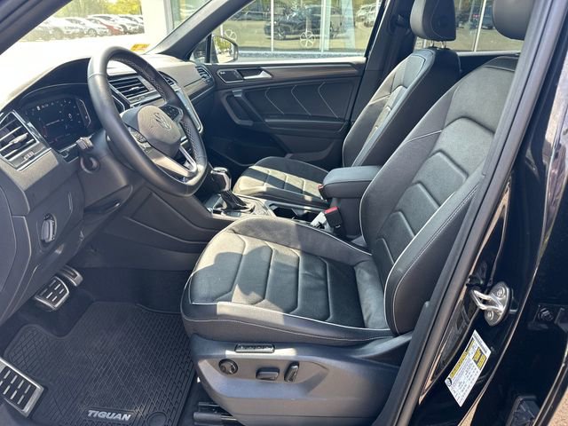 Used 2023 Volkswagen Tiguan SEL R-Line AWD/4WD image 14