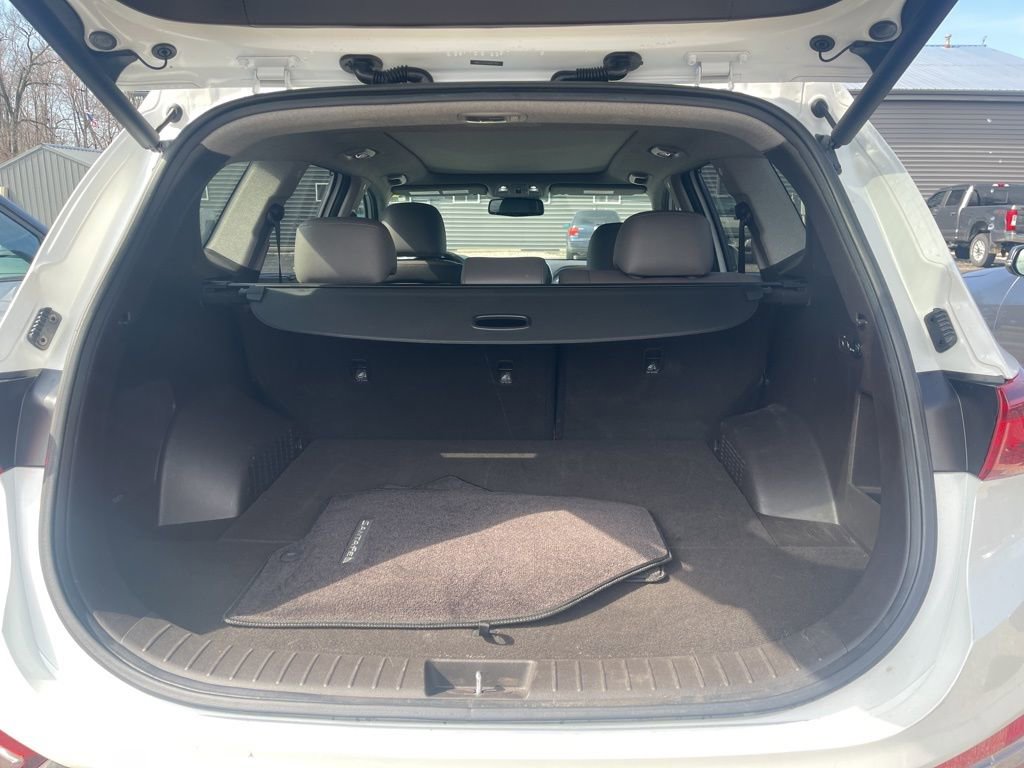 Used 2019 Hyundai Santa Fe Limited image 7