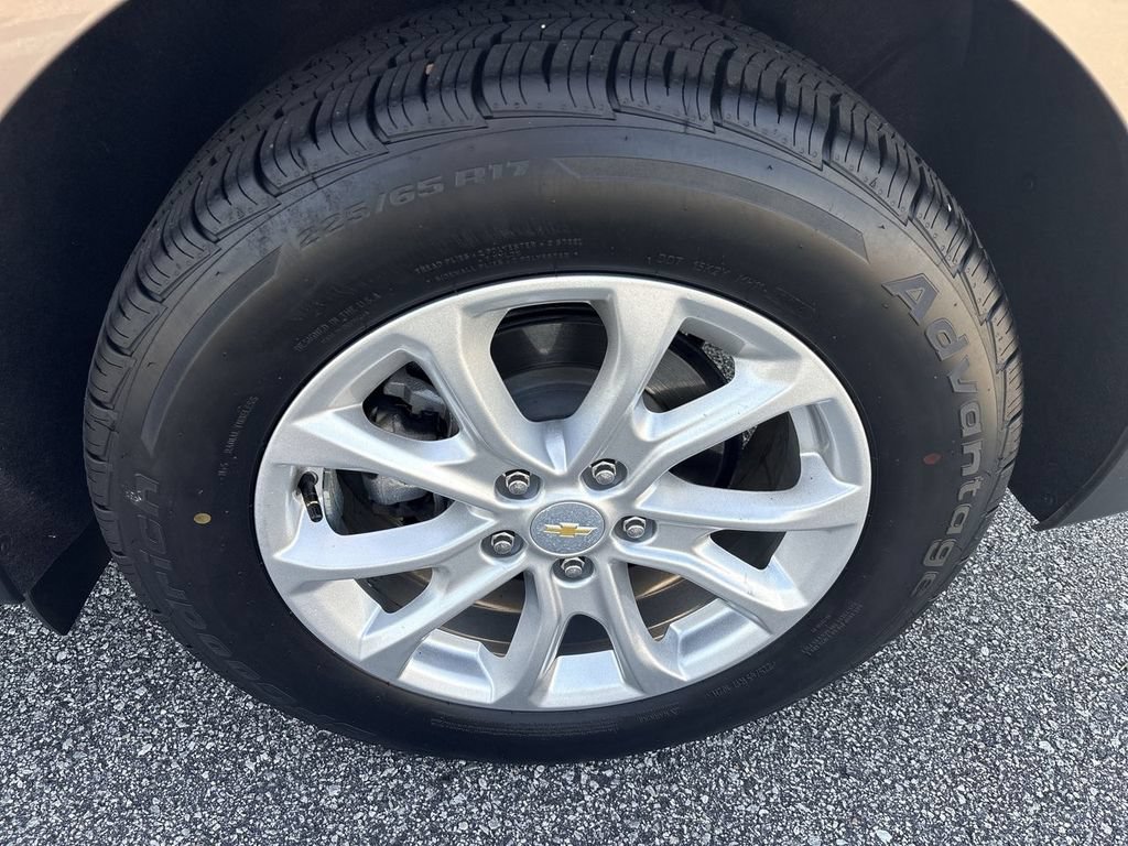 Certified 2019 Chevrolet Equinox LT FWD image 30