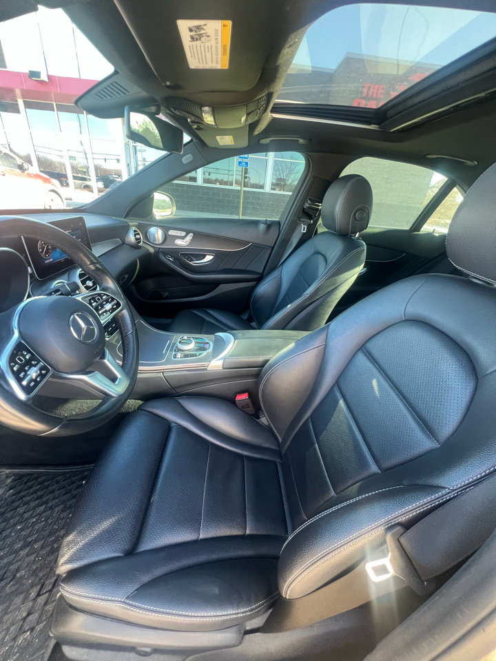 Used 2020 Mercedes-Benz C 300 C 300 4MATIC Sedan image 14