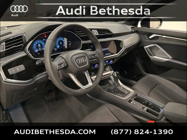 New 2025 Audi Q3 2.0T Premium image 12