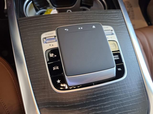 Certified 2025 Mercedes-Benz G 63 AMG 4MATIC image 17
