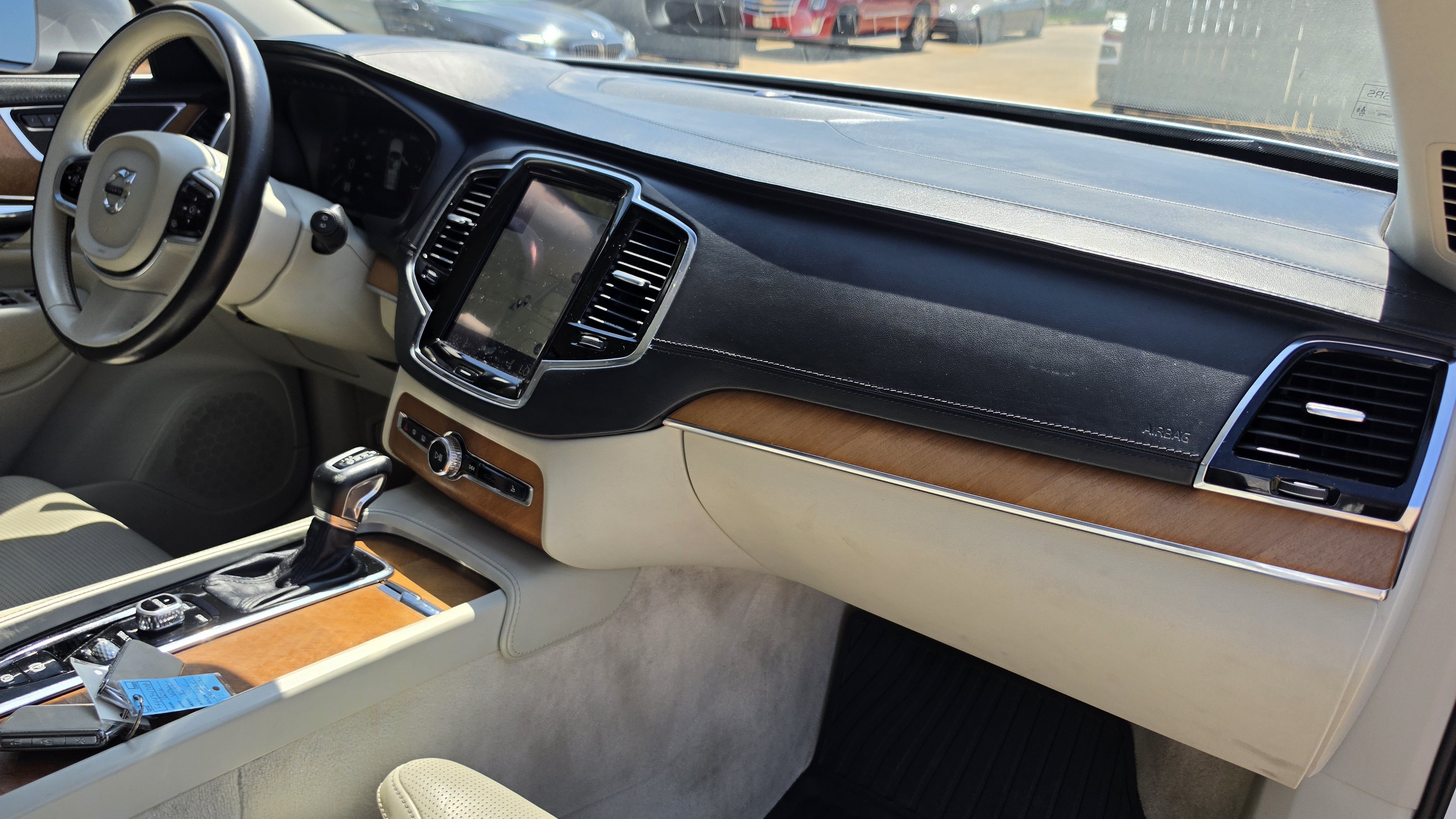 Used 2016 Volvo XC90 T6 Inscription AWD/4WD image 32