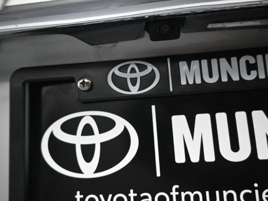 Used 2023 Nissan Maxima SV w/ Floor Mat Group FWD image 39
