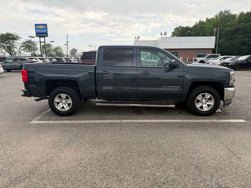Used 2017 Chevrolet Silverado 1500 LT w/ All Star Edition RWD image 5