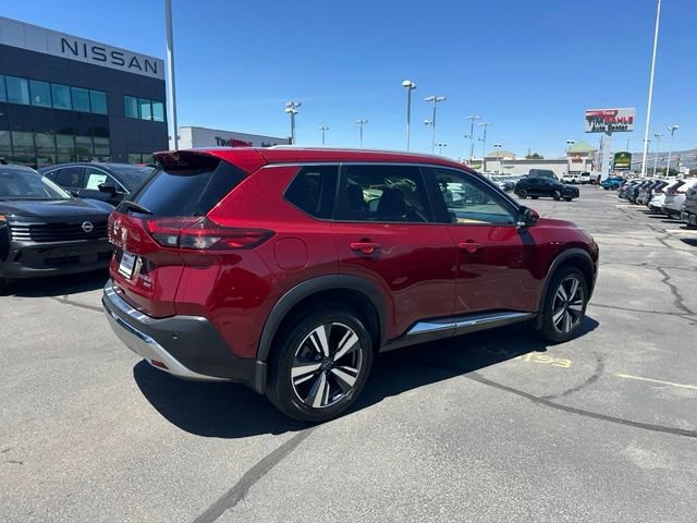 Used 2023 Nissan Rogue Platinum AWD/4WD image 12