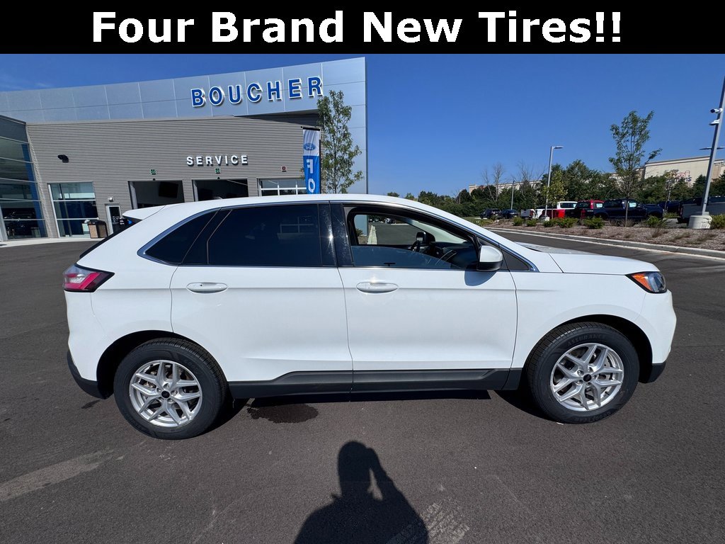 Certified 2024 Ford Edge SEL image 3