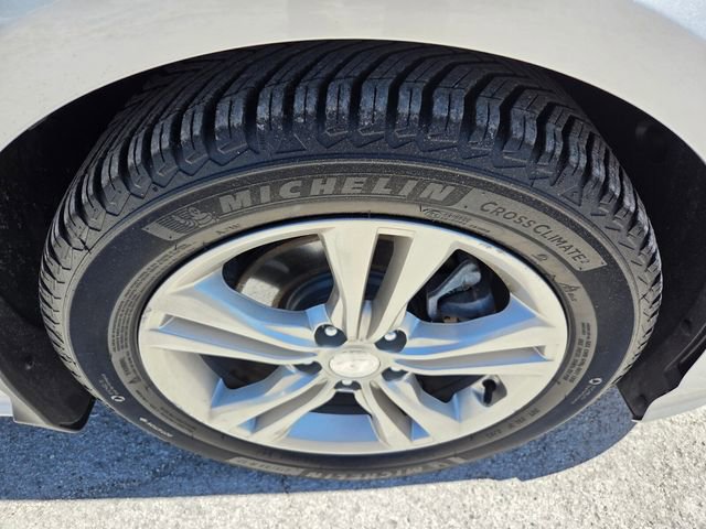 Used 2019 Hyundai Sonata Sport image 9