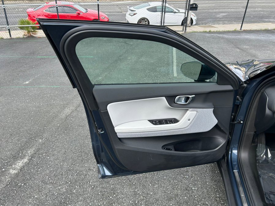 Used 2023 Polestar Polestar 2 w/ Pilot Pack image 10