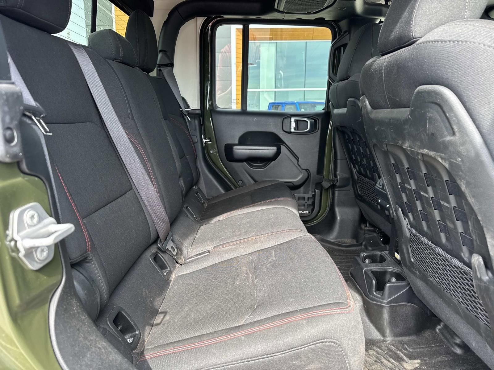 Used 2021 Jeep Gladiator Rubicon AWD/4WD image 9
