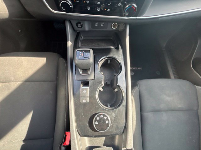 Used 2024 Nissan Rogue S AWD/4WD image 24