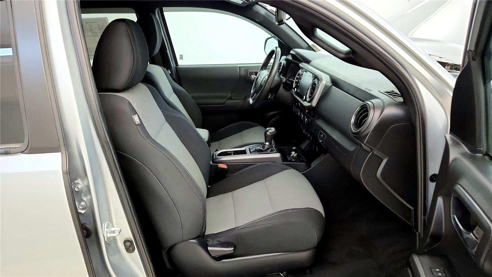 Certified 2023 Toyota Tacoma 4x4 Double Cab image 23