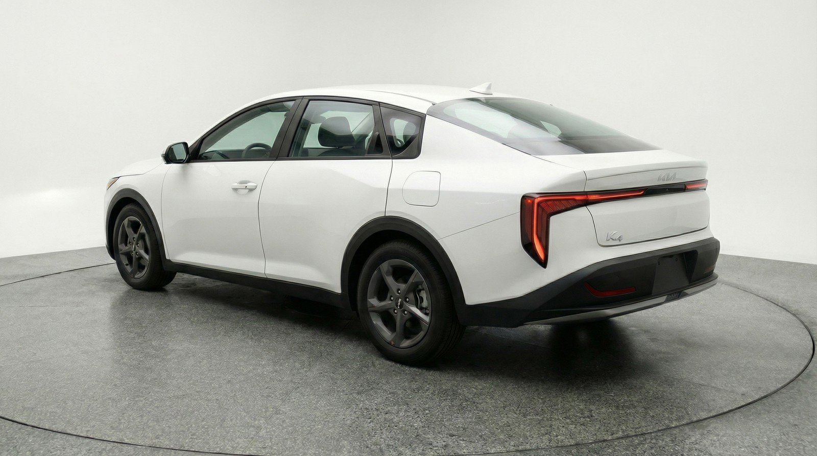 Used 2025 Kia K4 LXS image 6