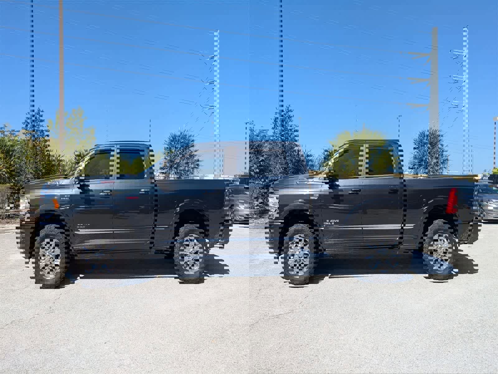 Used 2019 RAM 2500 Limited image 7