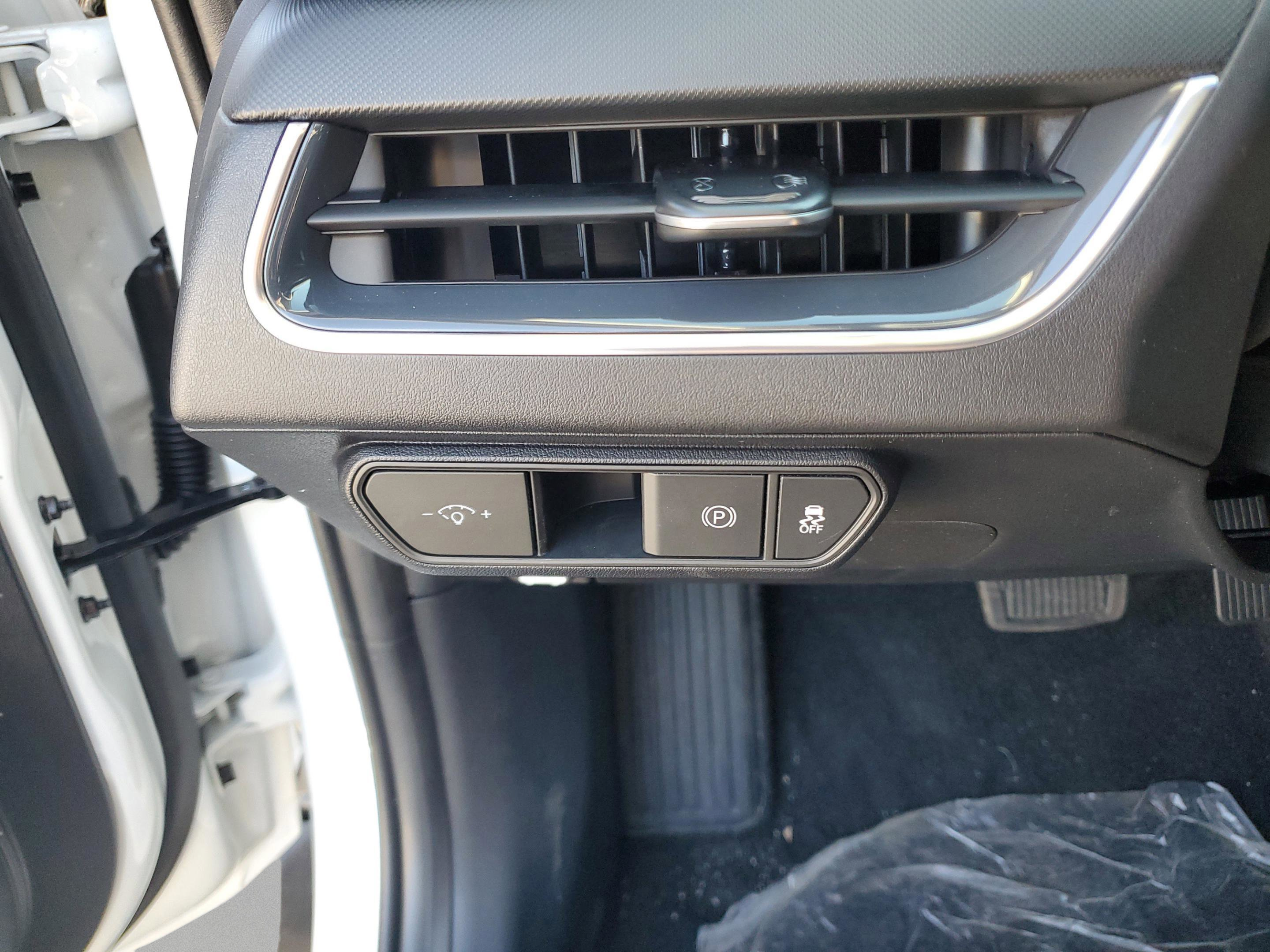New 2025 Kia K4 EX FWD image 11