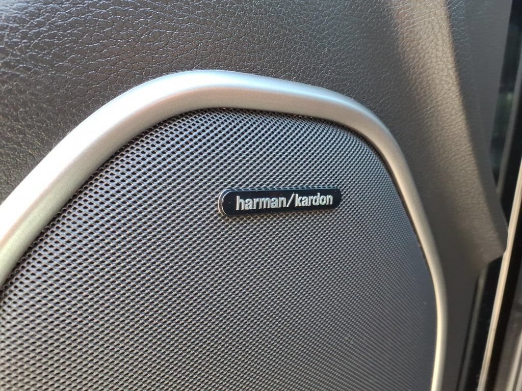 Used 2018 Jeep Grand Cherokee High Altitude AWD/4WD image 8