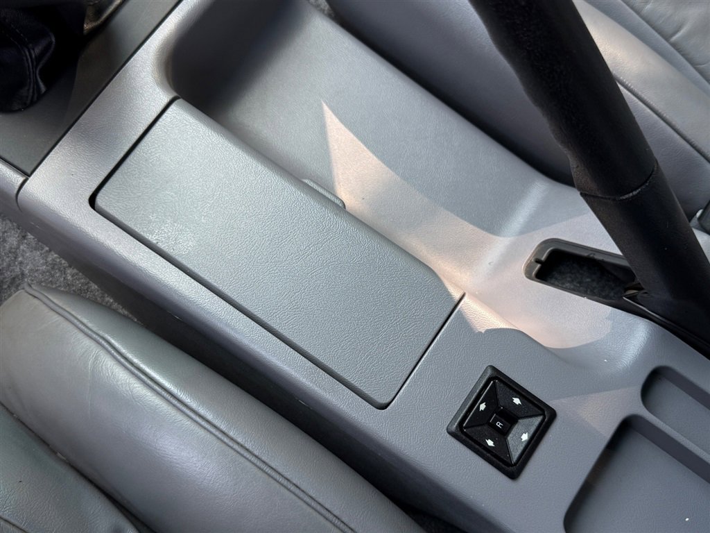 Used 1993 Ford Mustang Cobra image 52