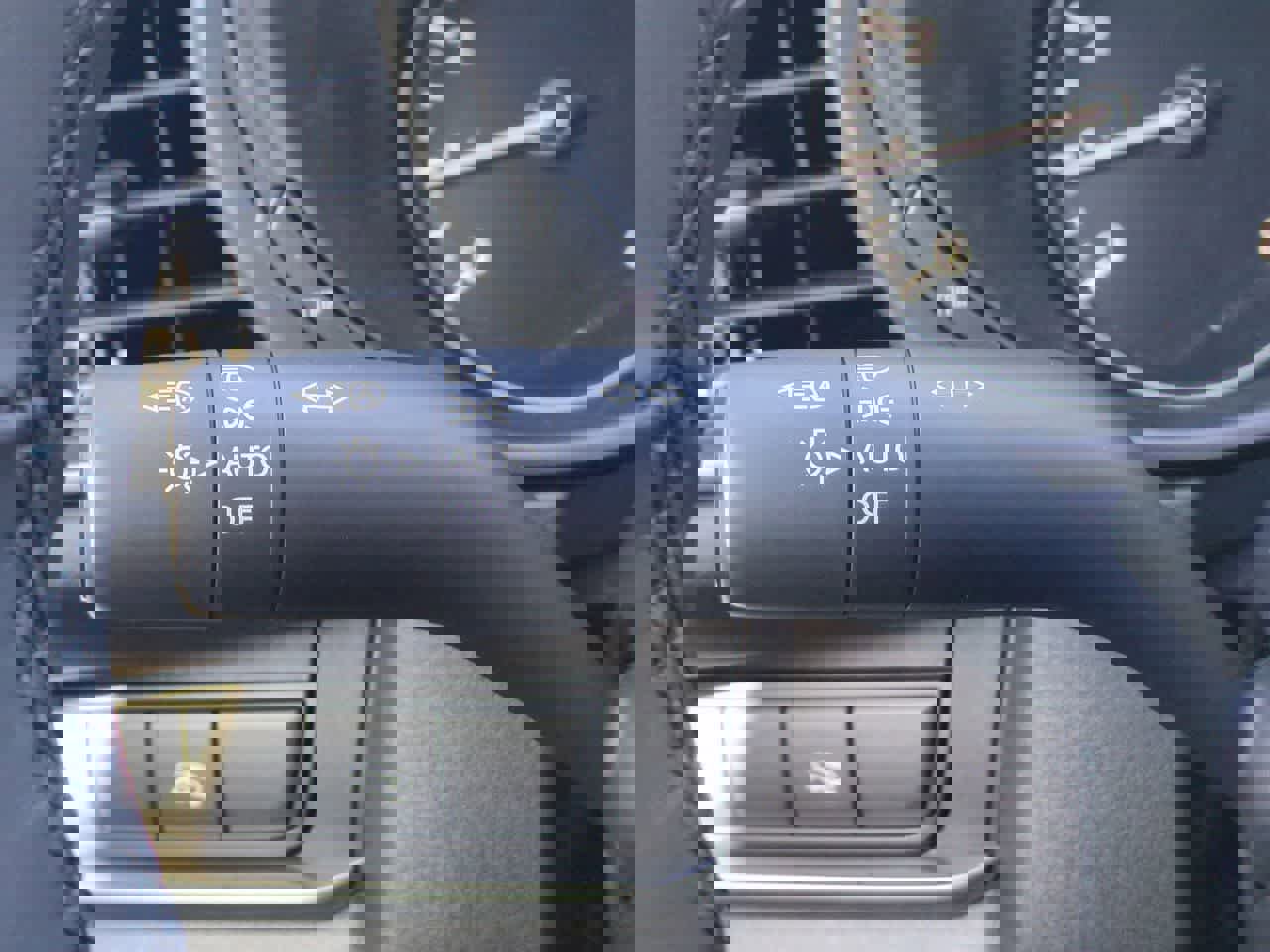 New 2025 MAZDA CX-30 AWD 2.5 S w/ Select Sport Pkg image 25